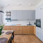 Apartament Dluga 3