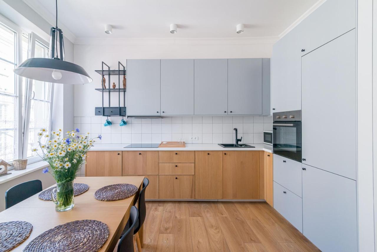 Apartament Dluga 3